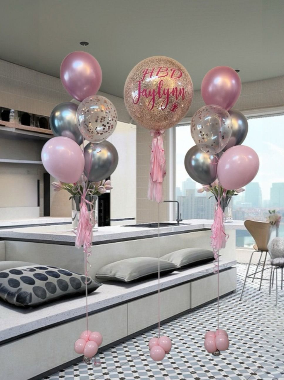 ลูกโป่งฮีเลียมลอย — ผลงาน BalloonCircle